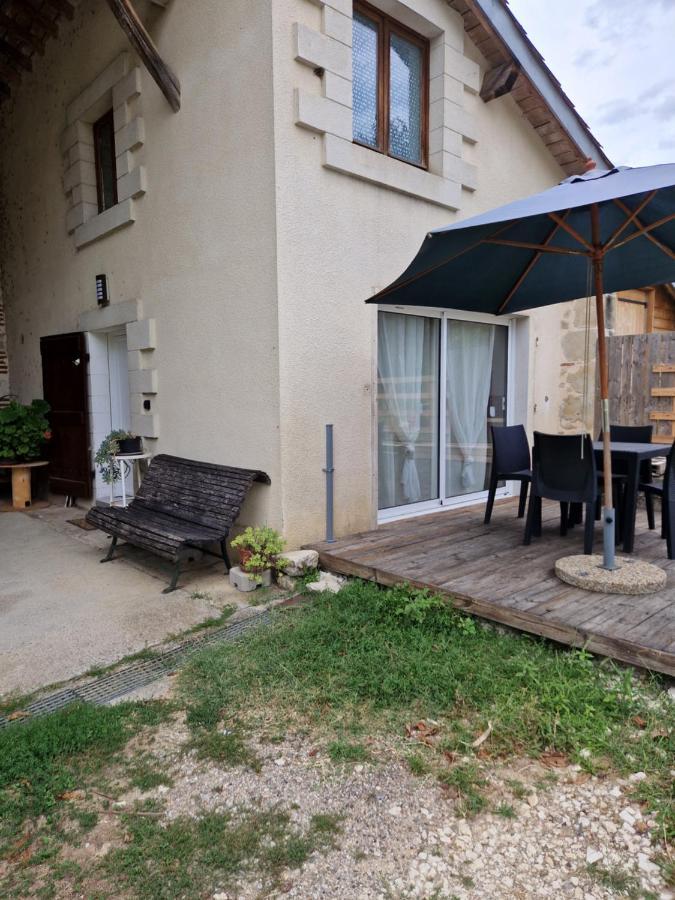 Loft Ravissant Avec Parking Gratuit Sur Place Ledat Екстер'єр фото